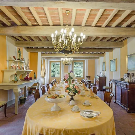 Coselli's Luxury Villa